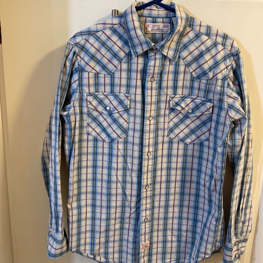 Levi Strauss women’s size medium